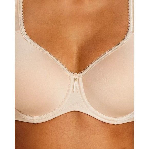 WACOAL Basic Beauty Full-Figure Spacer Underwire T-Shirt Bra - Picture 2 of 6